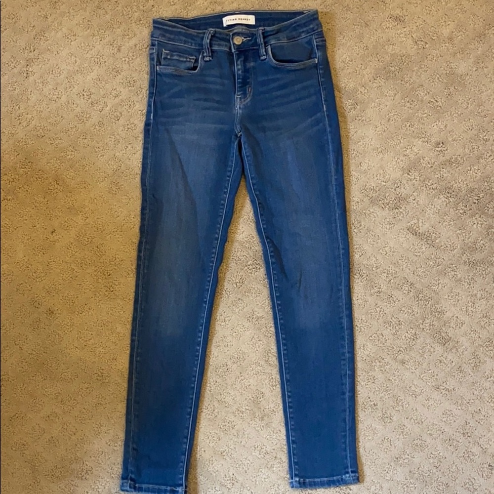 Flying Monkey light denim jeans
